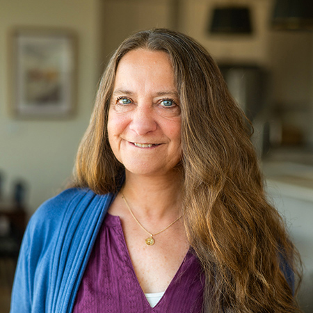 Sue Mathieu Headshot